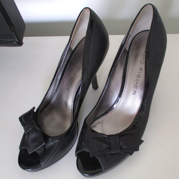 Marc Fisher Womens Black Leather .5" Platform Peep w/3.5" Heel - Size 9M - Picture 8 of 11